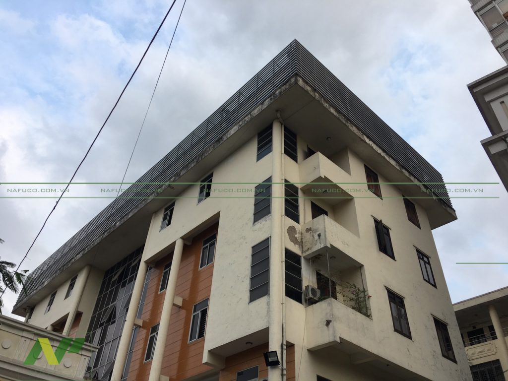 Lam chắn nắng 132s