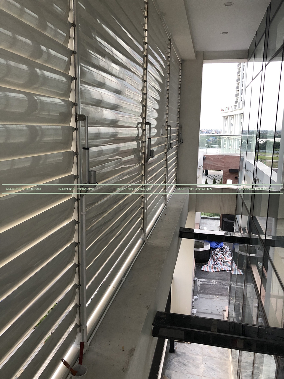 sản phẩm lam chắn nắng hoàn thiện