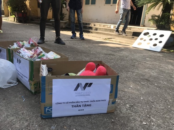 Thăm trung tâm trẻ khuyết tật nhân dịp trung thu 2019