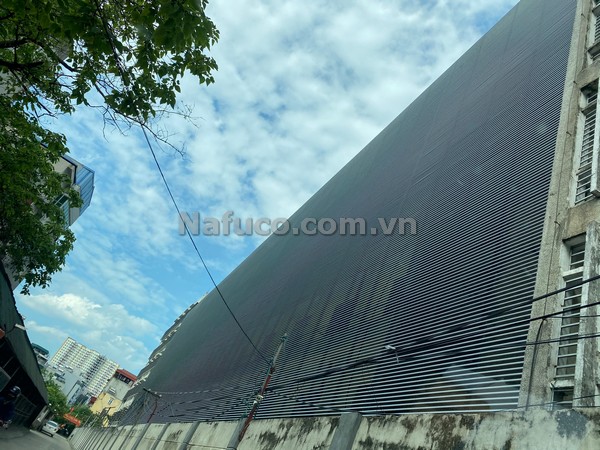 Hoàn thiện lam chắn nắng 85C