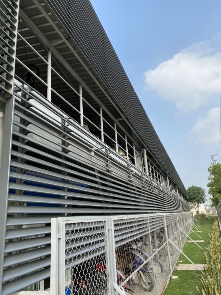 dự án lam chắn nắng 85C
